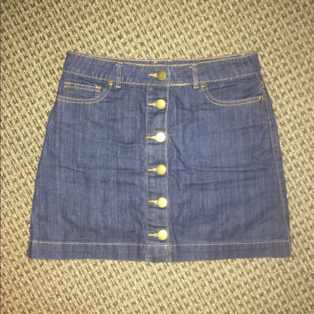Denim skirt